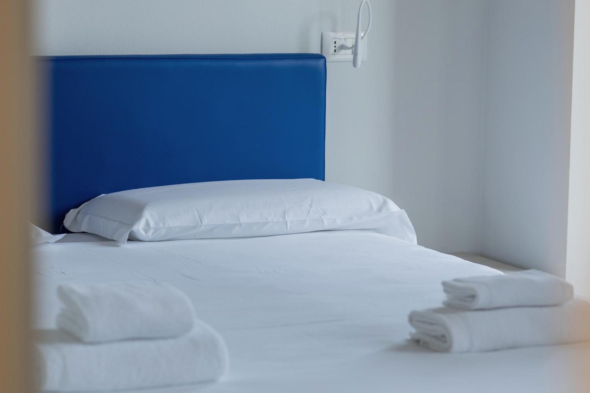 Stravagante Hostel & Rooms Verona Eksteriør billede