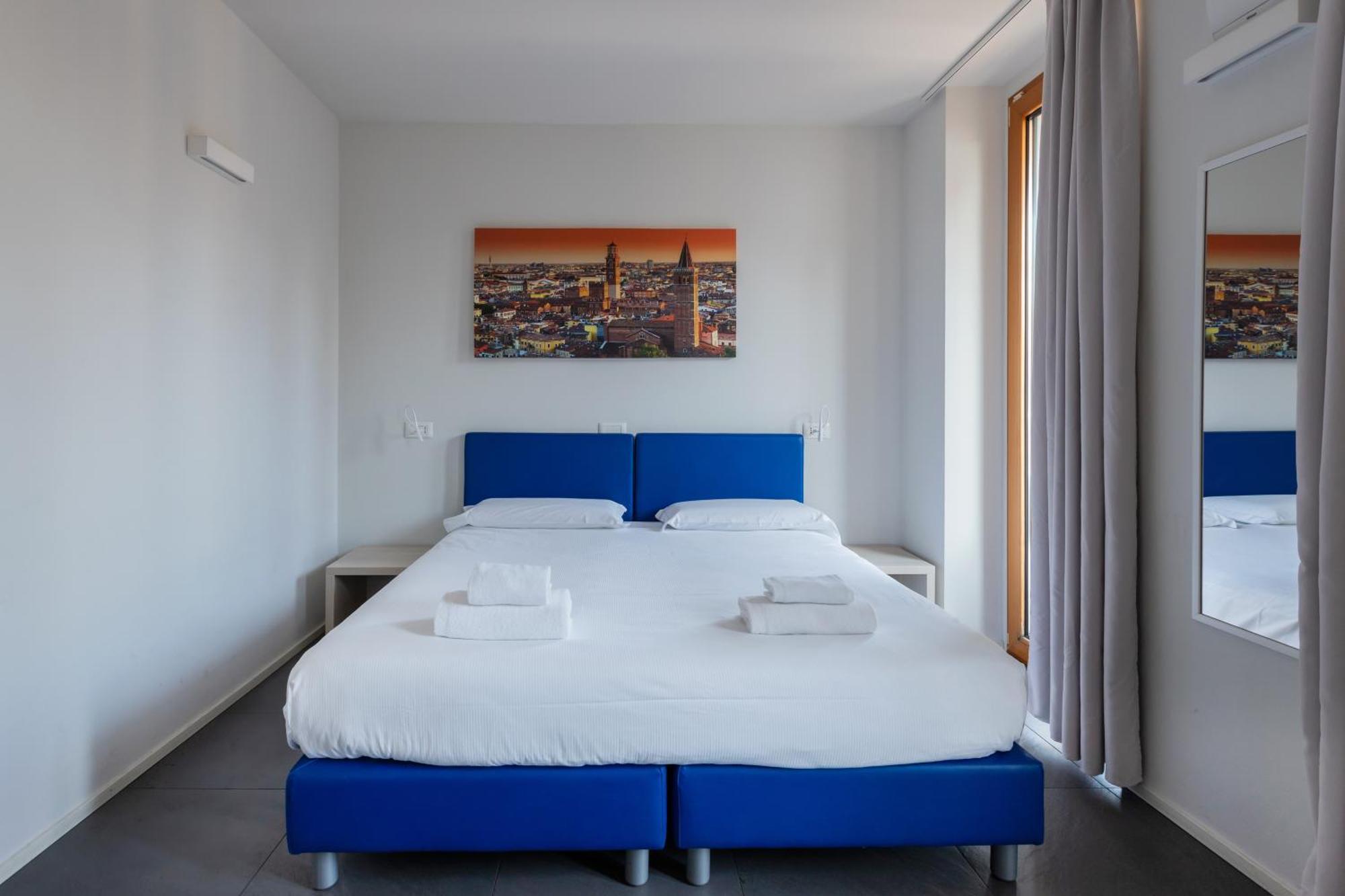 Stravagante Hostel & Rooms Verona Eksteriør billede